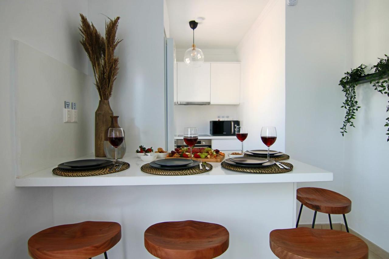 Phaedrus Living: Seaside Luxury Flat Lighthouse 62 Apartment Paphos Ngoại thất bức ảnh